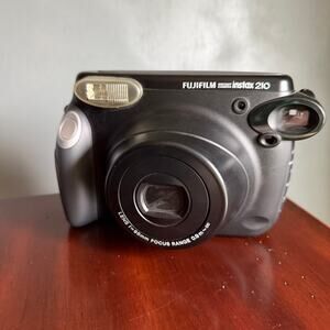 FUJIFILM Instax 210 Instant Wide Film Camera LCD Panel 95mm Lens Adjustable